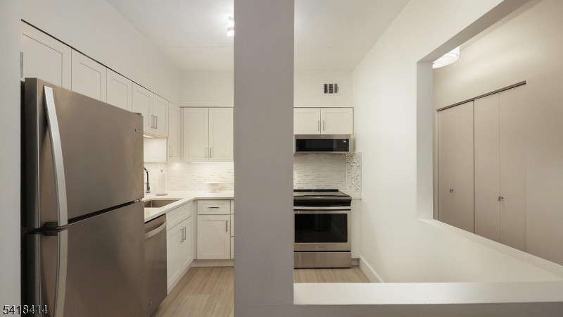 Riverside - Residential