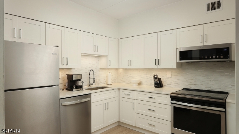 Riverside - Residential