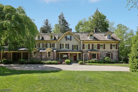 825 E Saddle River Rd Hohokus Boro NJ 07423