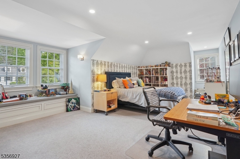 DEERFIELD - Residential