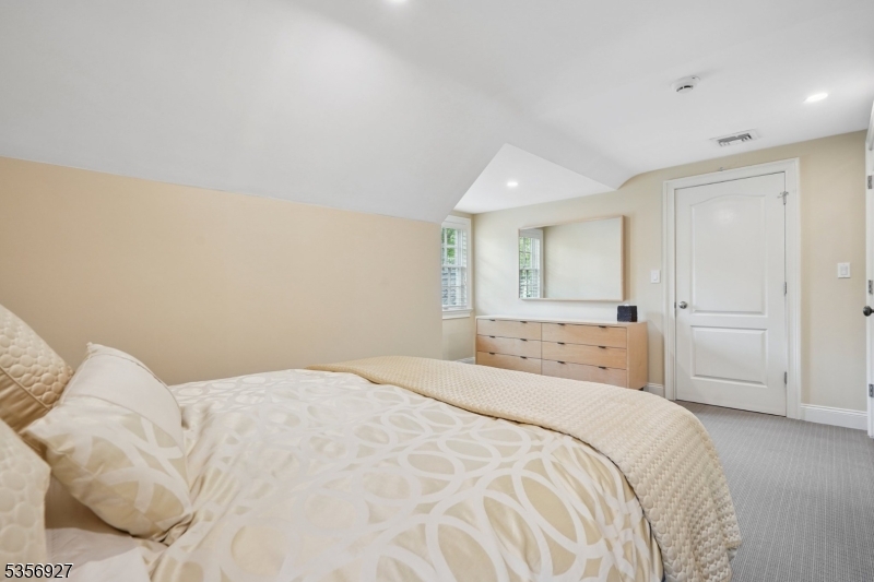 DEERFIELD - Residential