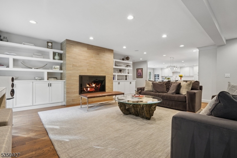 DEERFIELD - Residential