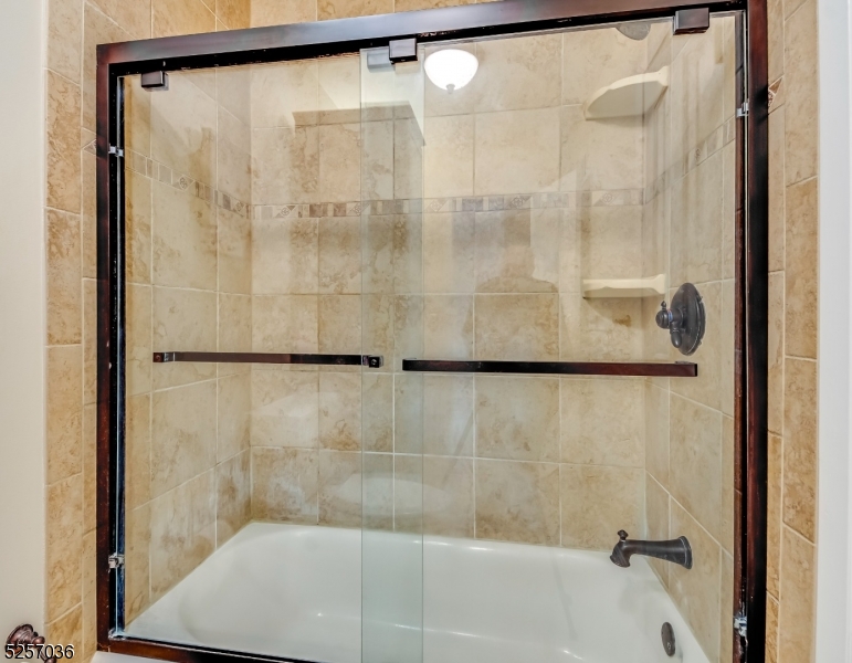 Hastings Square - Residential