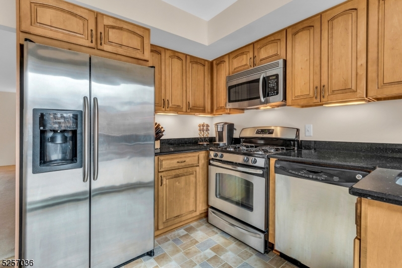 Hastings Square - Residential