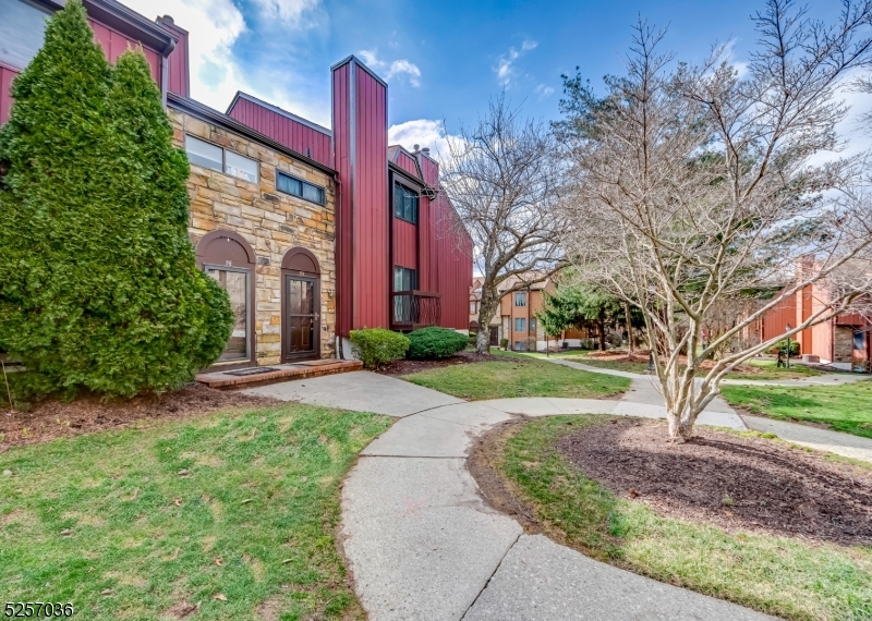 Hastings Square - Residential