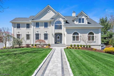 18 Danielle Dr, Wayne Twp., NJ 07470 - #: 3958204