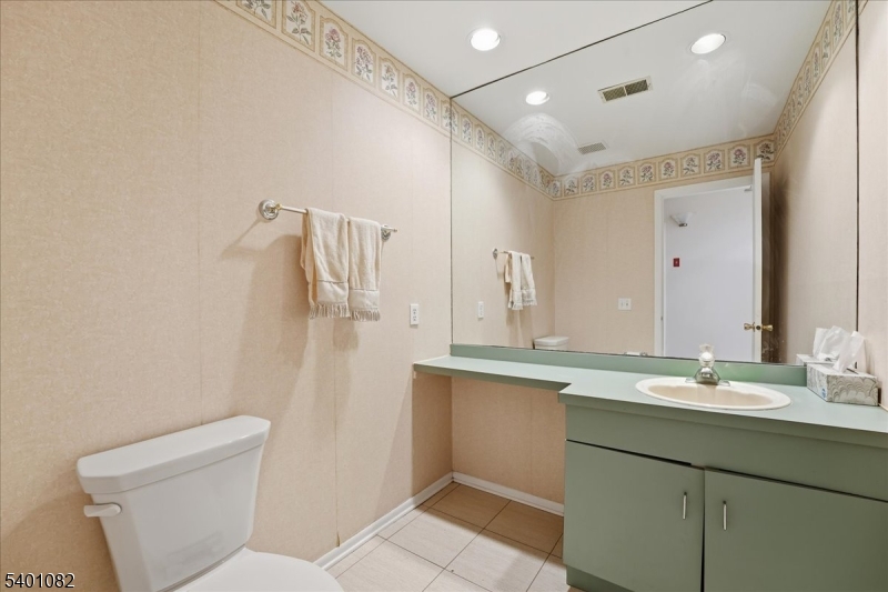 Castle Ridge - Residential