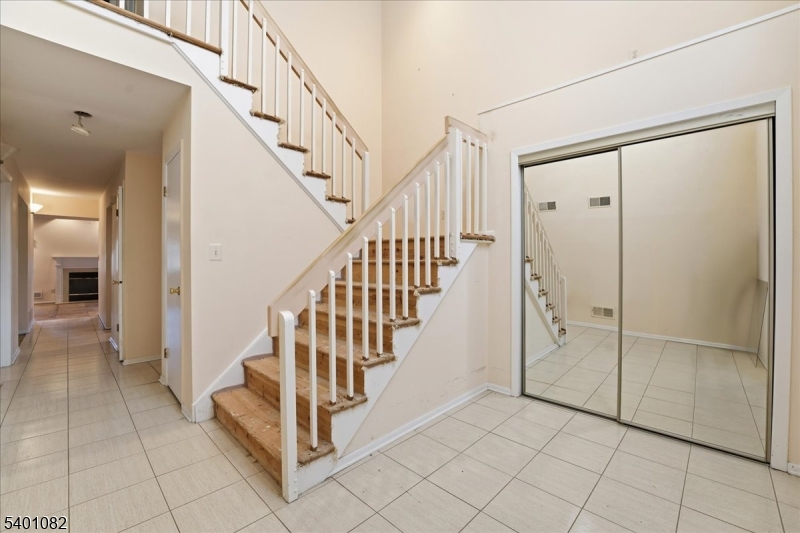 Castle Ridge - Residential