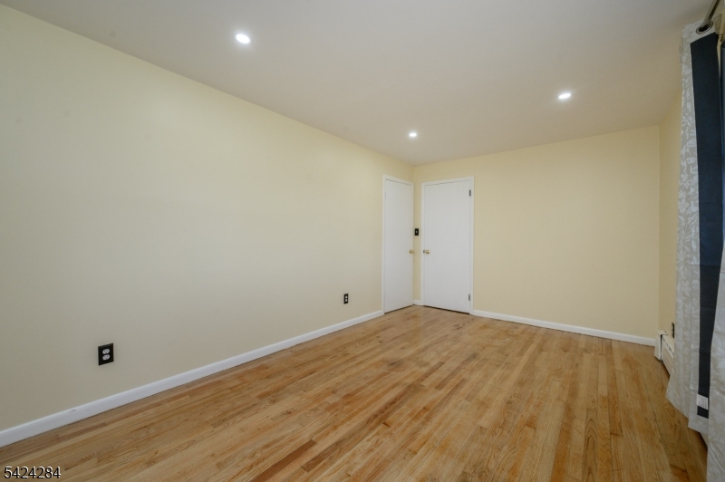 Holland Twp - Residential