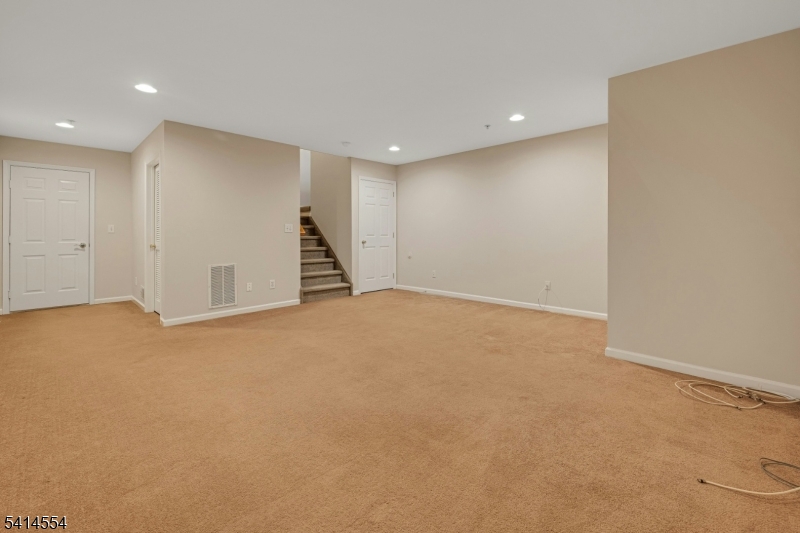 Mountainview at Green Brook - Residential