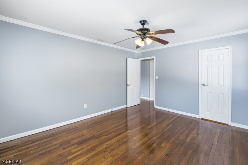 Crestmont Gardens - Residential