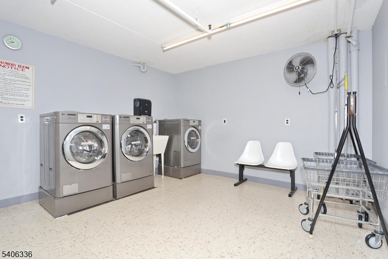 Holiday Farms - Residential