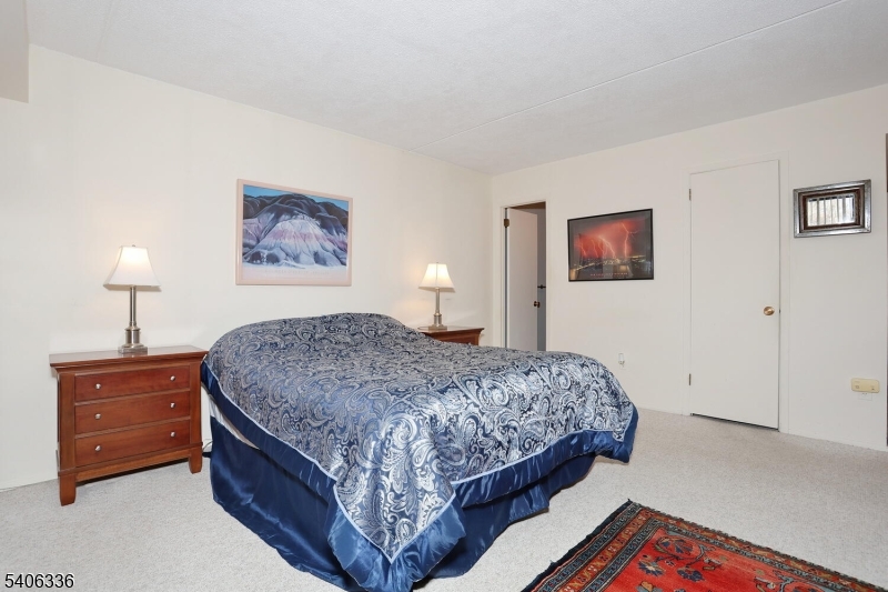 Holiday Farms - Residential