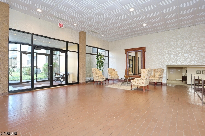 Holiday Farms - Residential