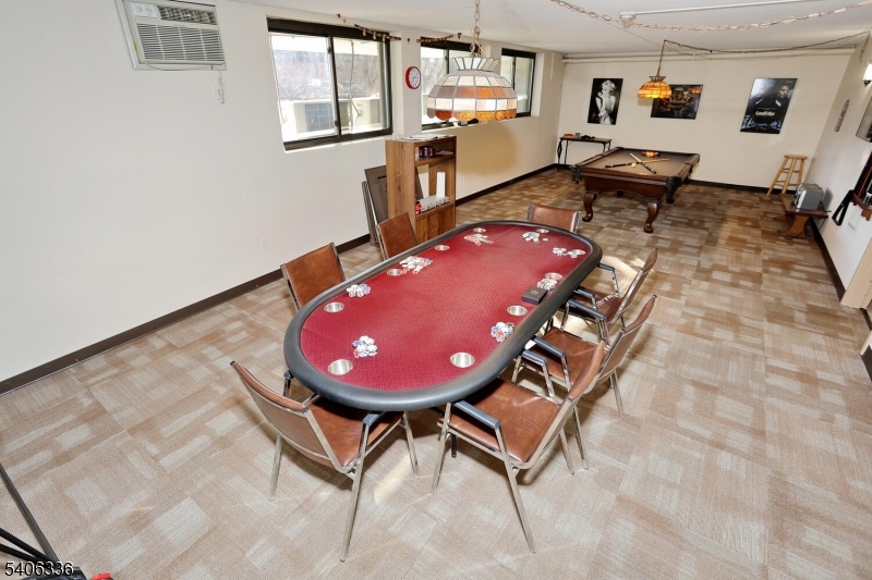 Holiday Farms - Residential