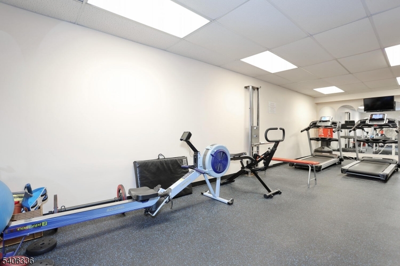 Holiday Farms - Residential