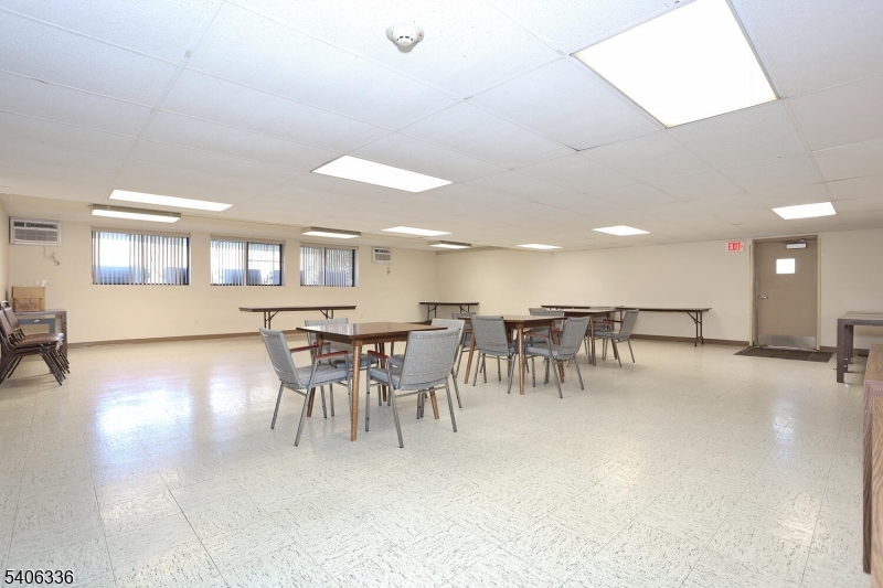 Holiday Farms - Residential