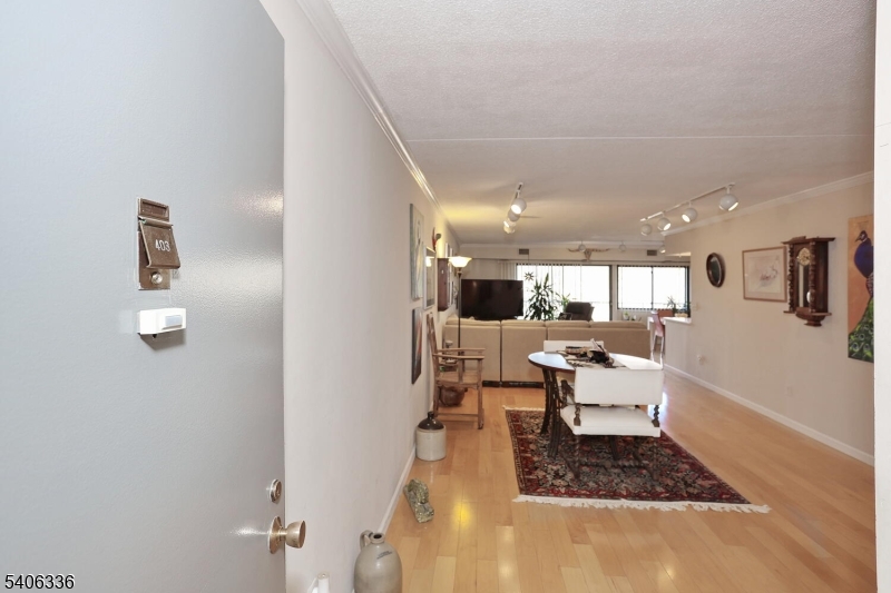 Holiday Farms - Residential