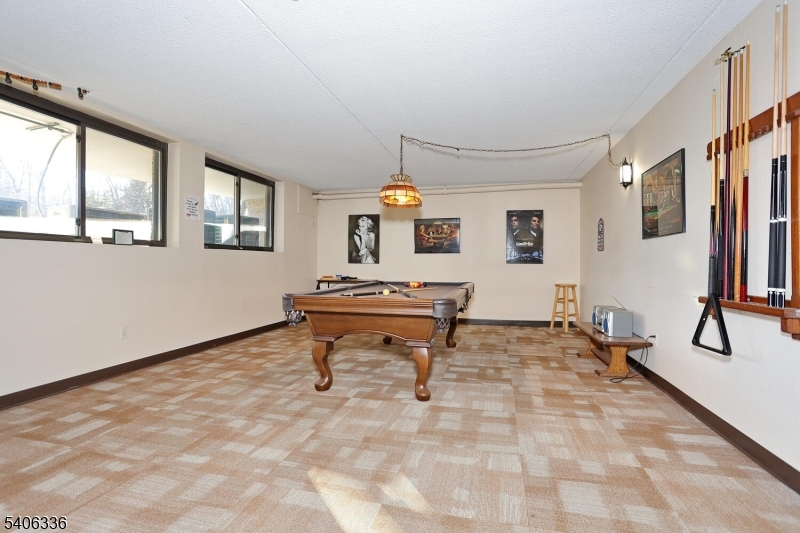 Holiday Farms - Residential