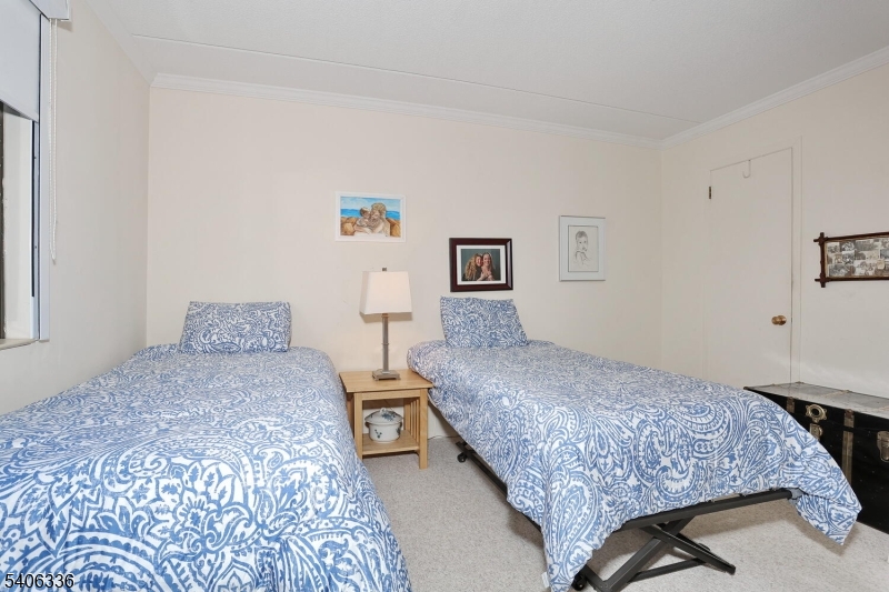 Holiday Farms - Residential