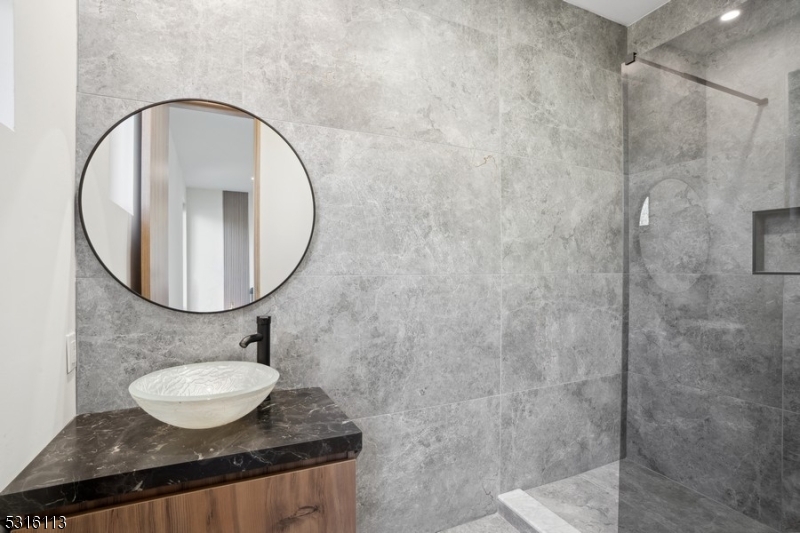 washington rock - Residential