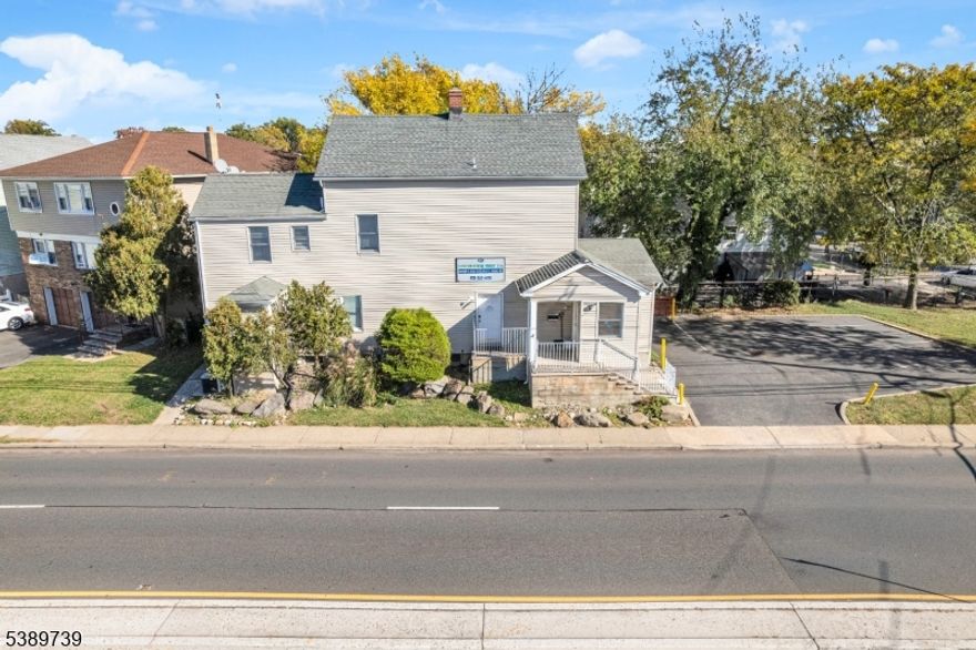 Calling all dentists. Buy this running dental practice in this leased space (both must go together, see mls 3991191). Mixed FFS/PPO general dentistry practice, 22 years established general dentistry practice is on a corner property and located on main road in a wonderful residential area. The building is free standing with an apartment upstairs and its own parking lot with free parking on street as well. Approx 900 sqft plus basement space.  The space offers reception area and waiting room, a sterilization and lab area staff/break room, a private doctors office and three 3 fully equipped operatories. The business includes 3 dental X-ray machines, Dentrix software, Hiossen implant system, Kerr endo rotary system and more. Physical assets worth $100,000 per owners. The asking price for practice is $220K and comes with approx 8000 active patient charts in last 24 months.  Owner will consider selling the building too if the buyer prefers  buying instead of leasing.