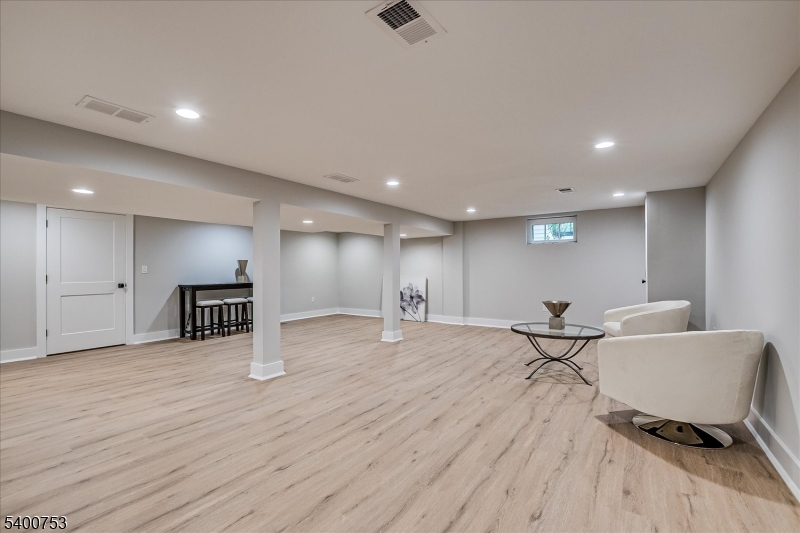 Riverside - Residential