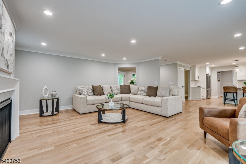 Riverside - Residential