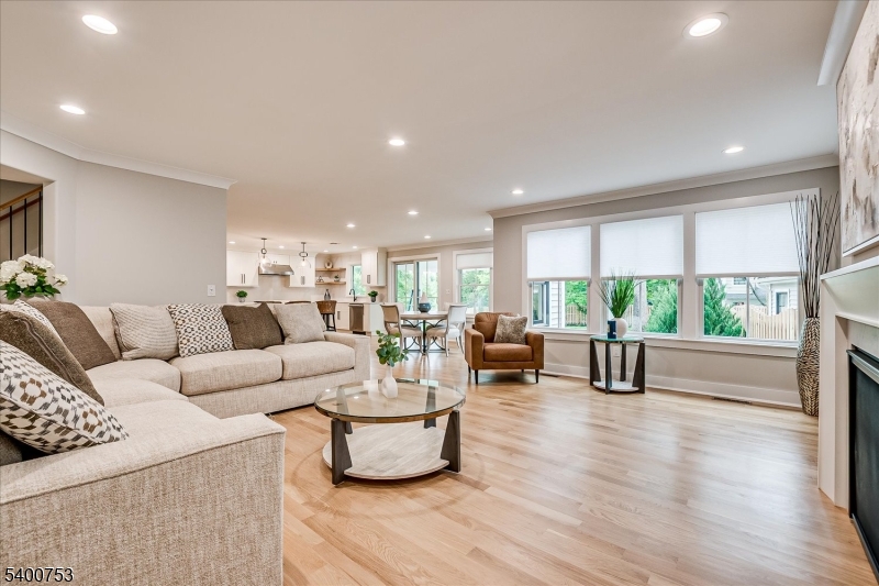 Riverside - Residential