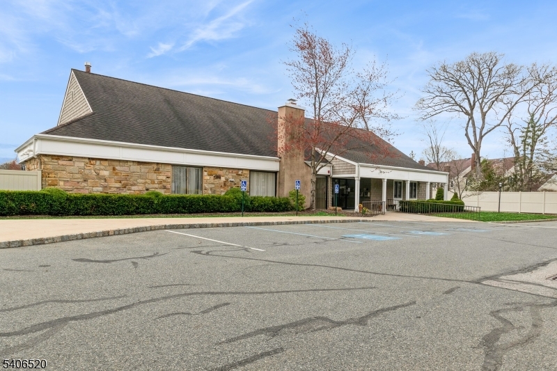 Mendham Commons - Residential Lease