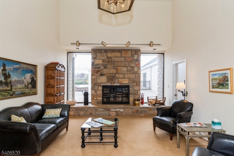 Mendham Commons - Residential Lease