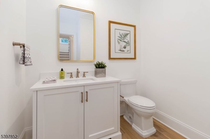 Upper Washington - Residential