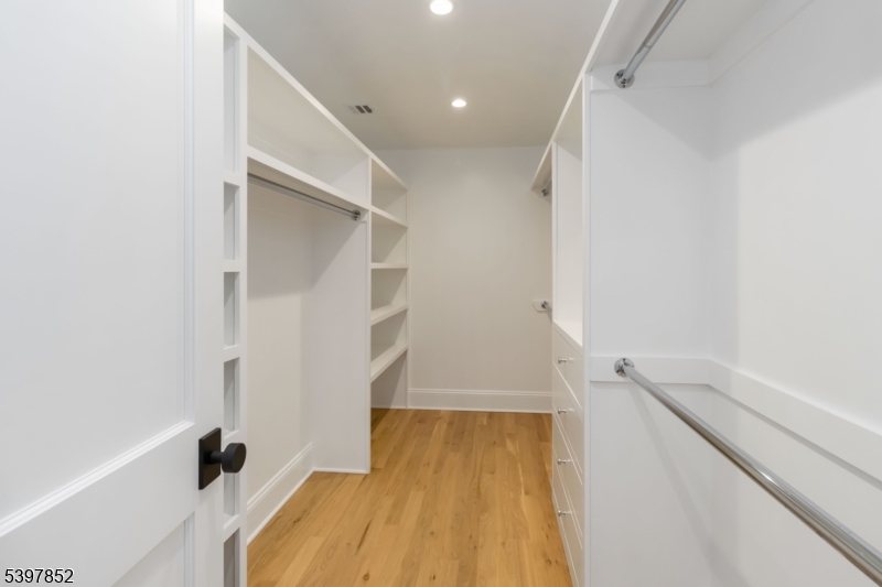 Upper Washington - Residential