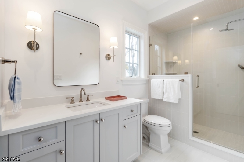 Upper Washington - Residential