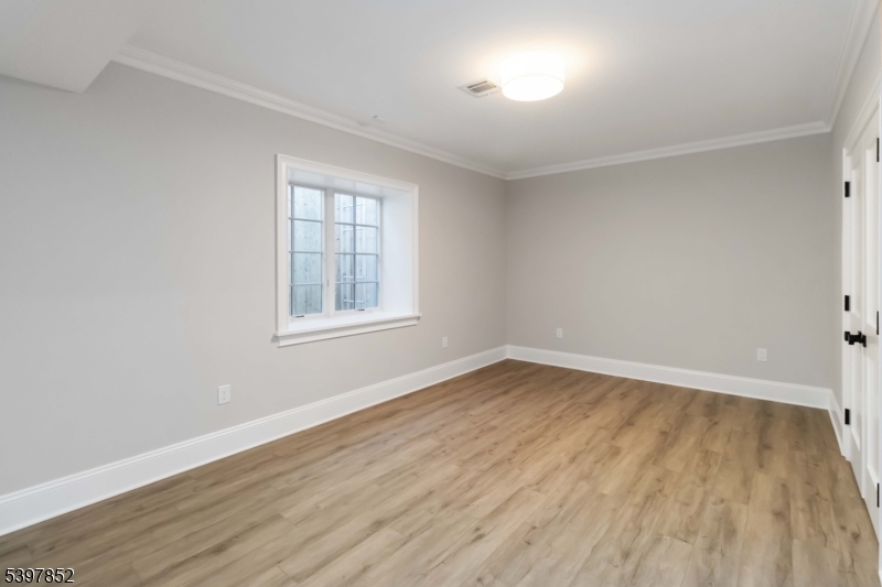 Upper Washington - Residential