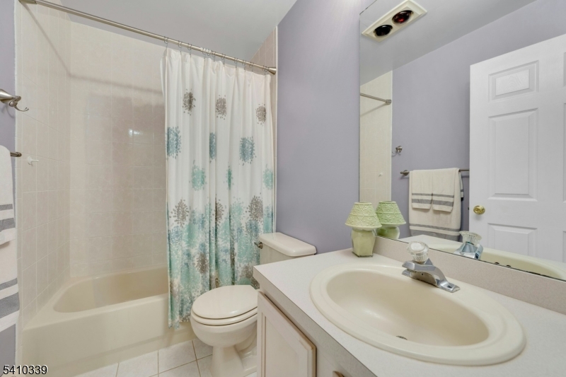 Oak Ridge - Residential