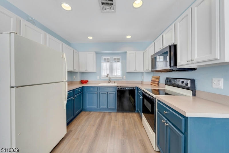 Oak Ridge - Residential