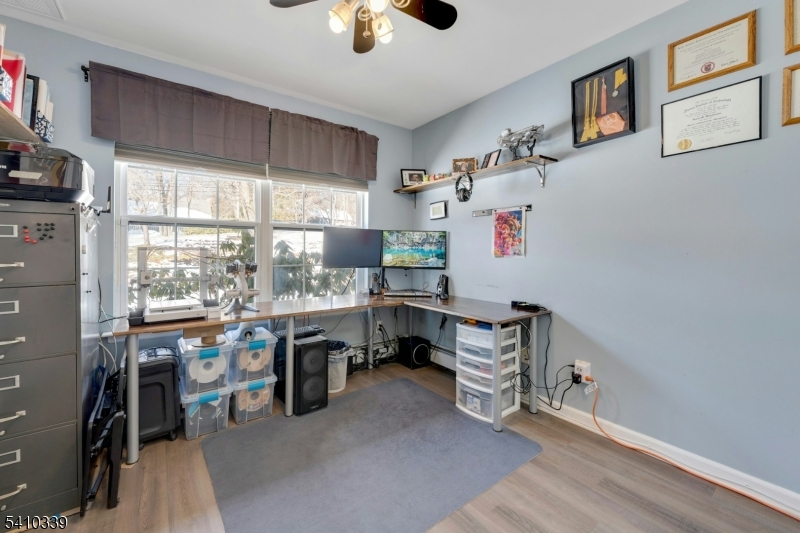 Oak Ridge - Residential