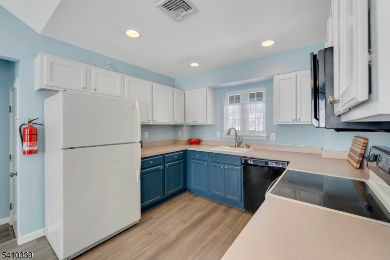 Oak Ridge - Residential