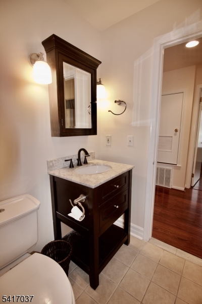 PINEVALE - Residential