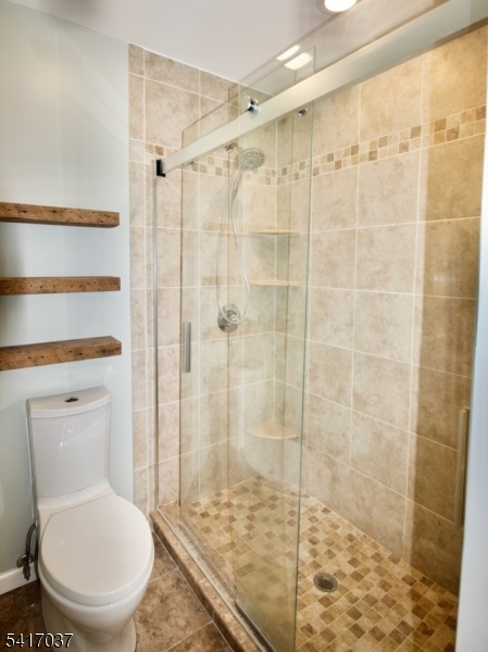 PINEVALE - Residential