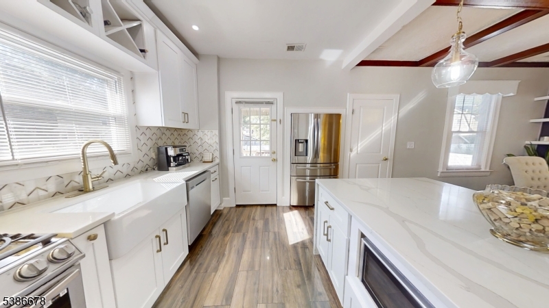 Centenial / Lincoln - Residential