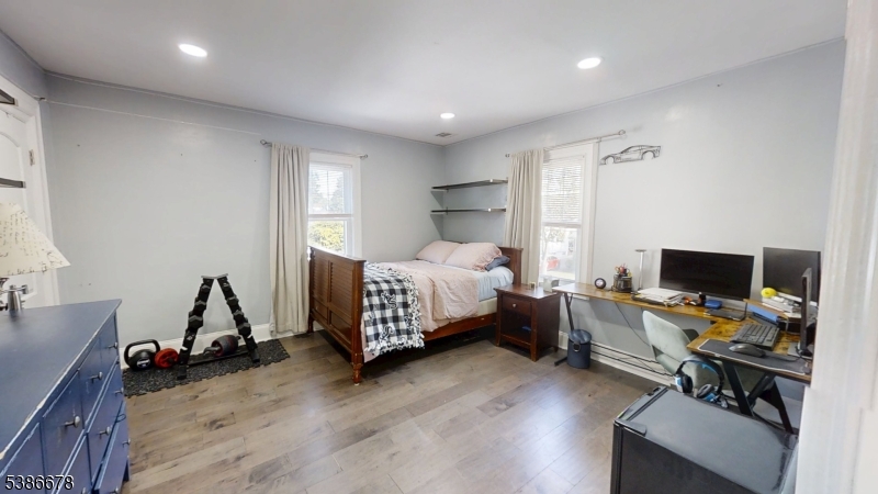 Centenial / Lincoln - Residential