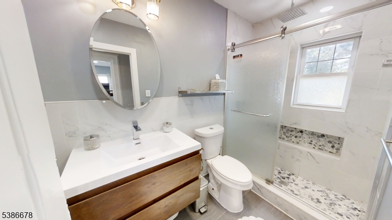 Centenial / Lincoln - Residential