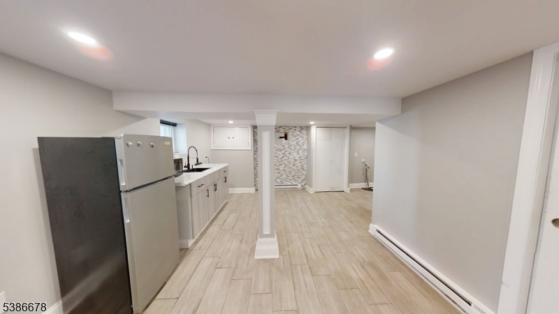 Centenial / Lincoln - Residential