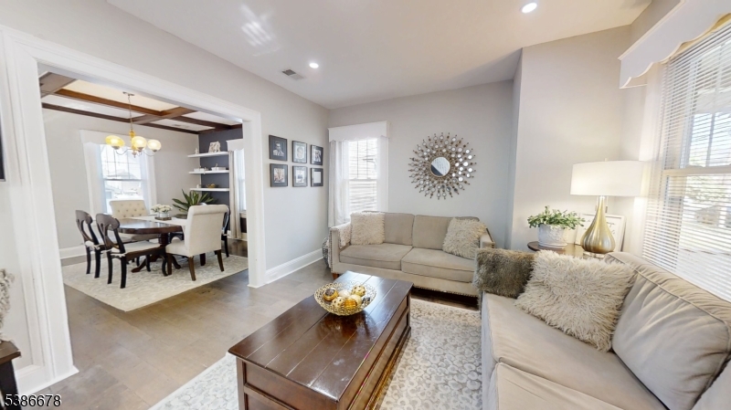 Centenial / Lincoln - Residential