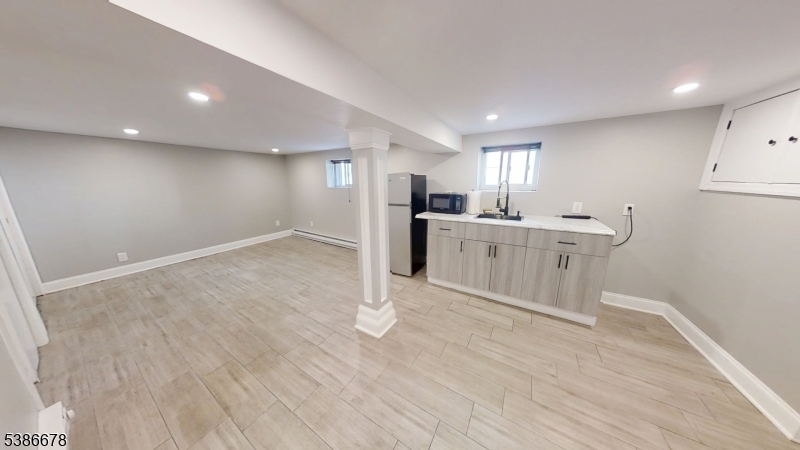 Centenial / Lincoln - Residential