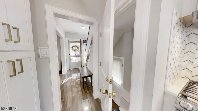 Centenial / Lincoln - Residential