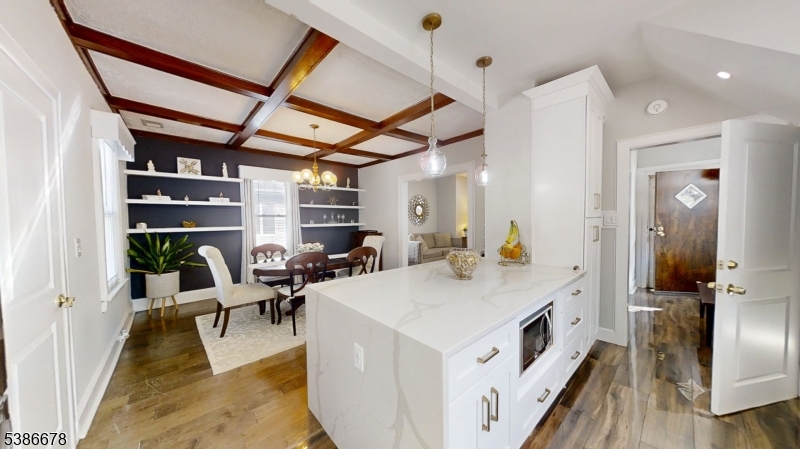 Centenial / Lincoln - Residential