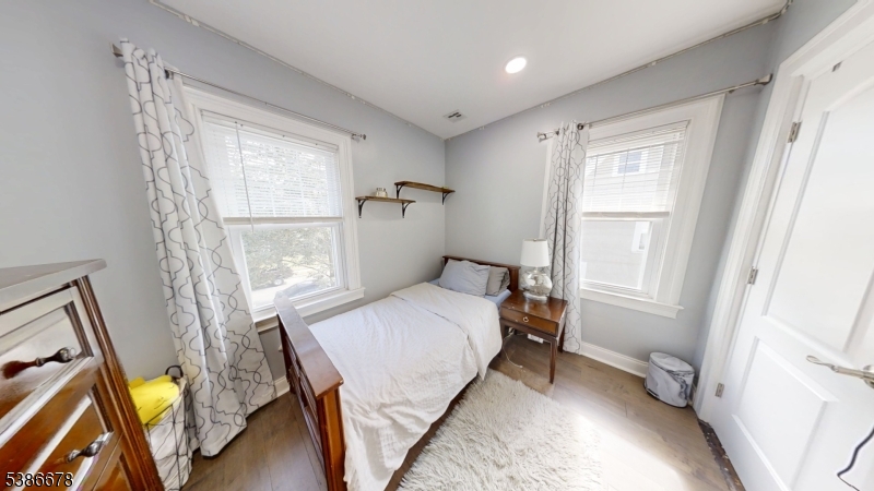 Centenial / Lincoln - Residential